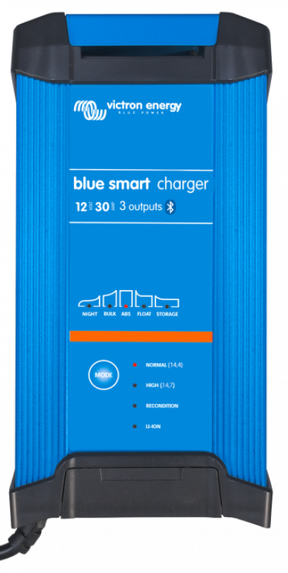 1594624623_upload_documents_1550_1000-Blue Smart IP22 Charger 12V 30A (3) 230V (front)